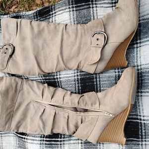 Tan Wedge Shoes with Classic Style